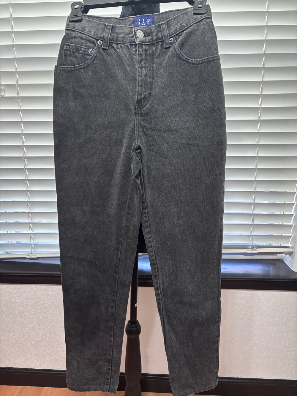 Vintage GAP Women’s Size 3/4 Black Acid Wash High-Rise Mom Jeans Made in USA